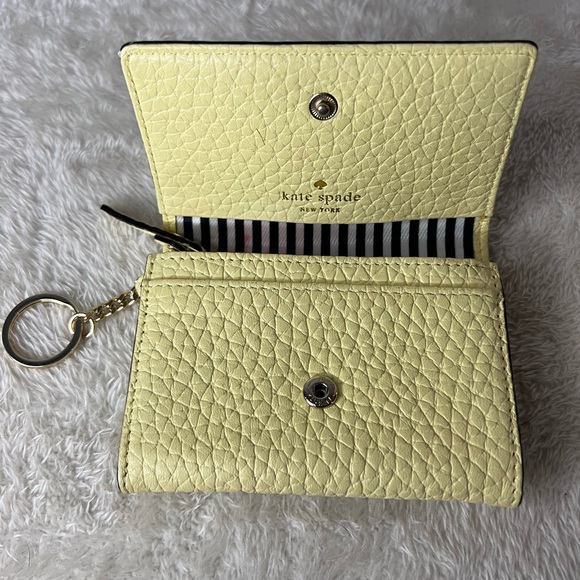 Kate Spade Key Chain wallet - Picture 3 of 4